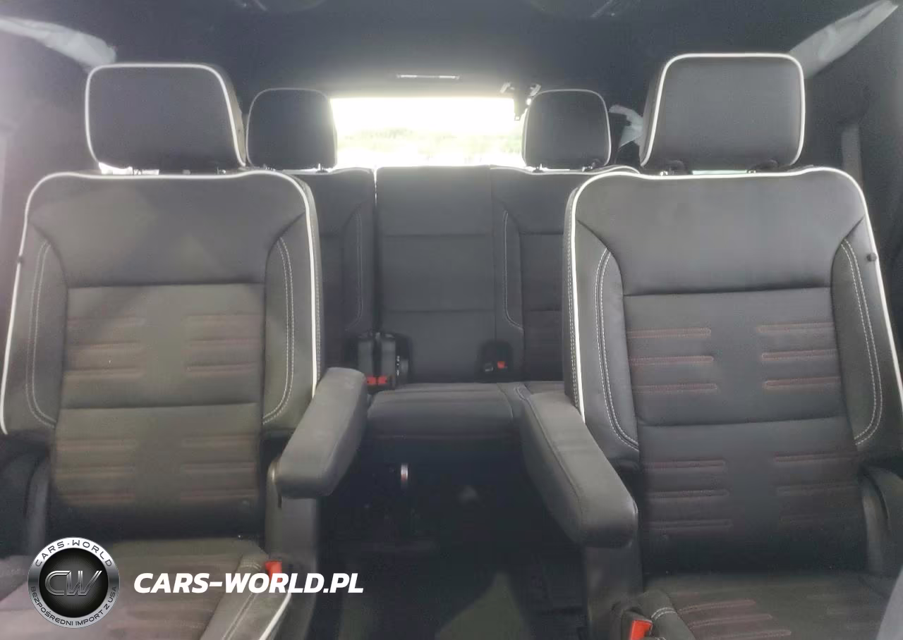 2025 GMC Yukon At4 Ultimate VIN:1GKS2VRL8SR393794 - 10