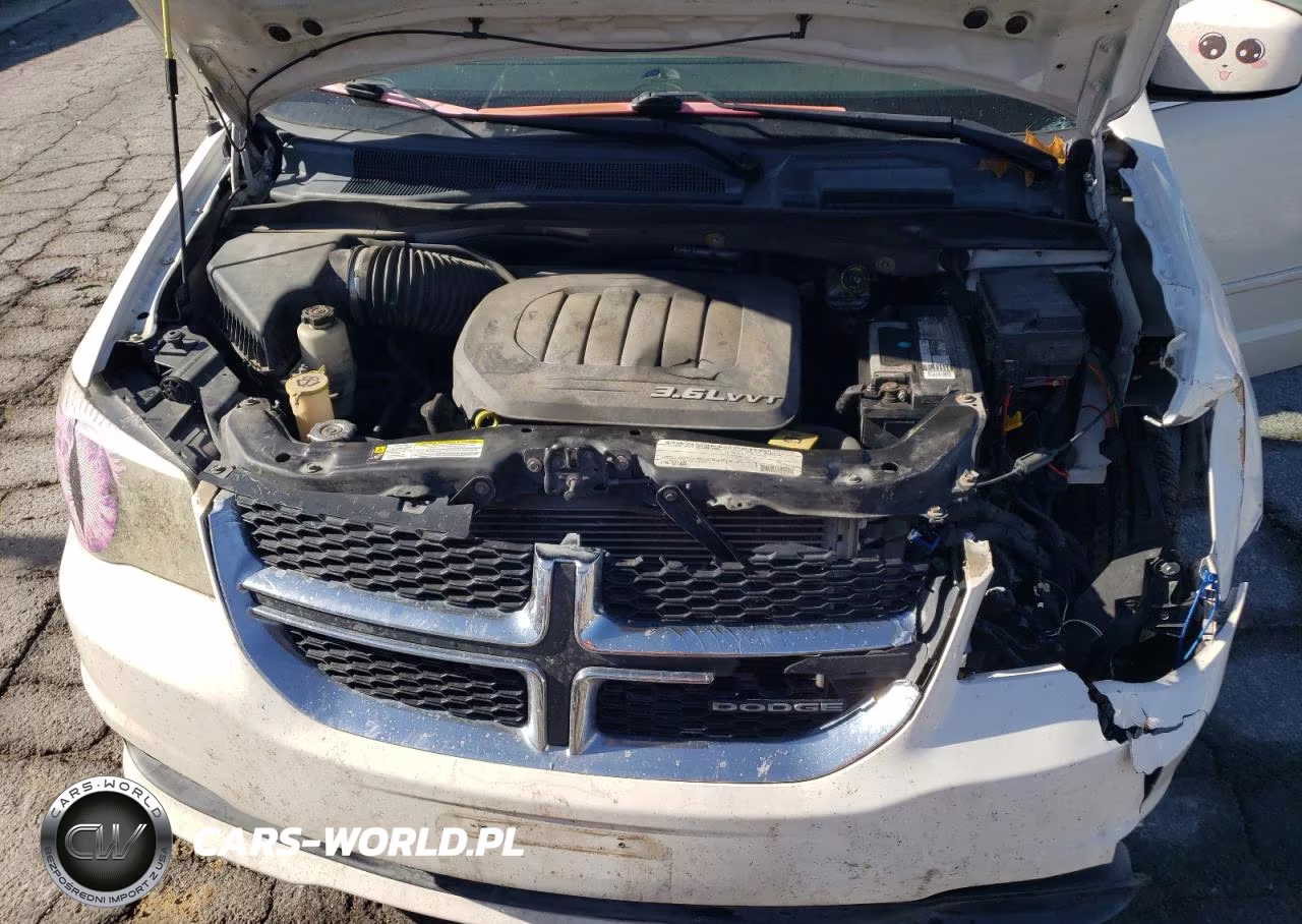 2011 Dodge Grand Caravan Crew VIN:2D4RN5DG1BR751360 - 12