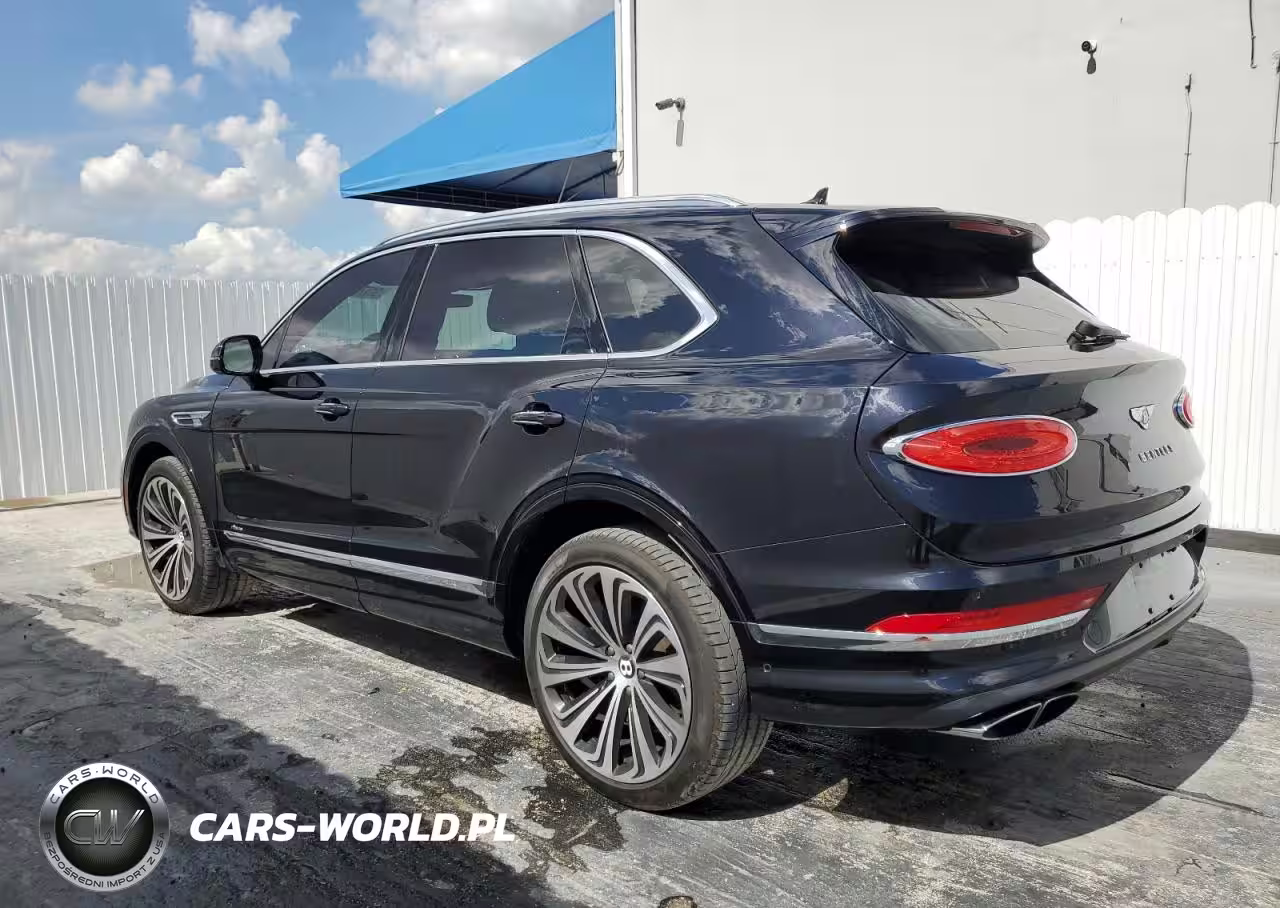 2023 Bentley Bentayga VIN:SJAAT2ZVXPC024421 - 2