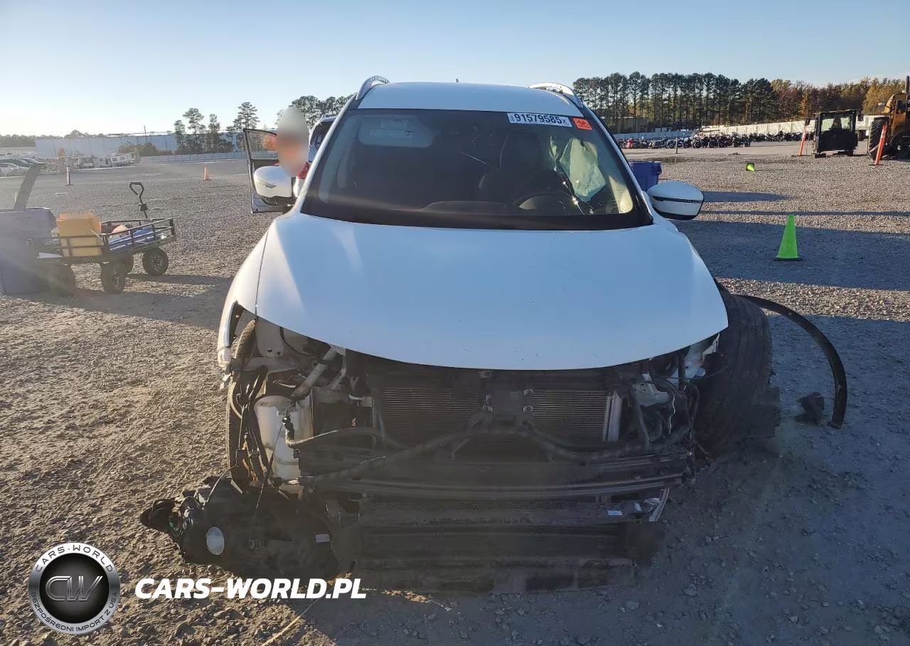2019 Nissan Rogue S VIN:5N1AT2MT8KC798952 - 5