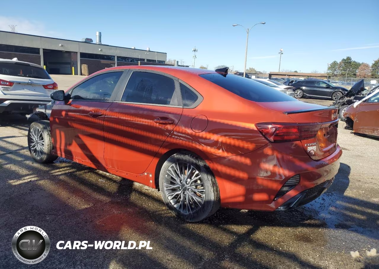 2022 Kia Forte Gt-Line VIN:3KPF54AD8NE452037 - 2