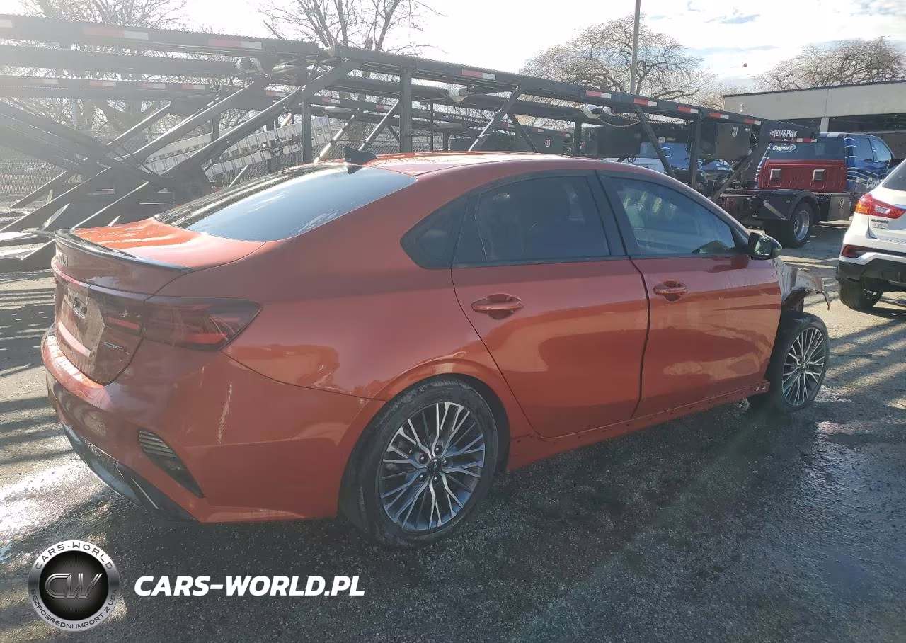 2022 Kia Forte Gt-Line VIN:3KPF54AD8NE452037 - 3