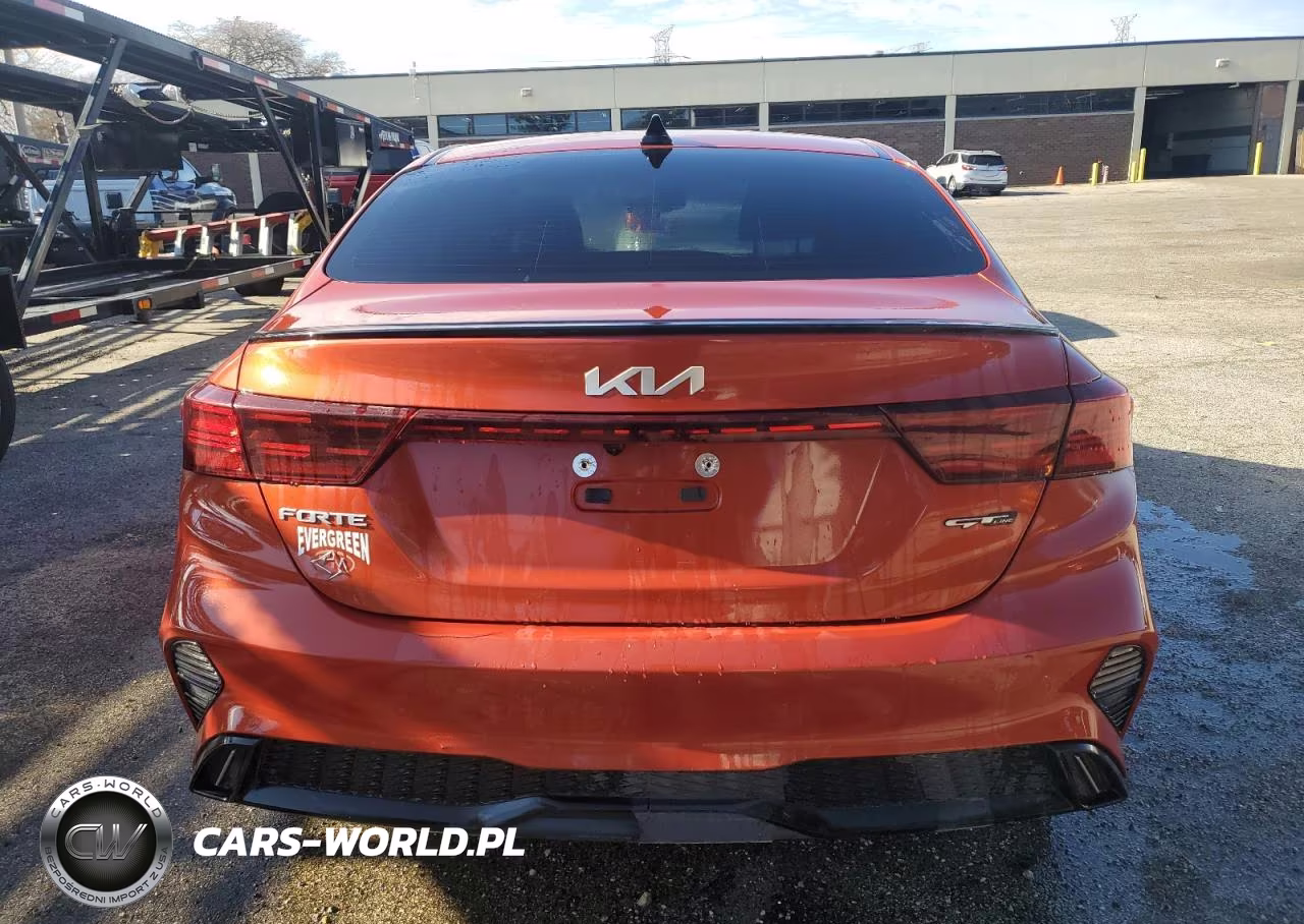 2022 Kia Forte Gt-Line VIN:3KPF54AD8NE452037 - 6