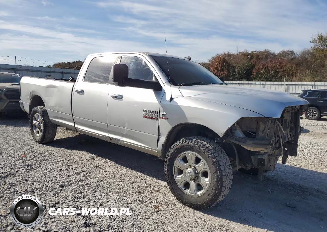 2015 Ram 2500 Slt VIN:3C6UR5JL6FG535522 - 4