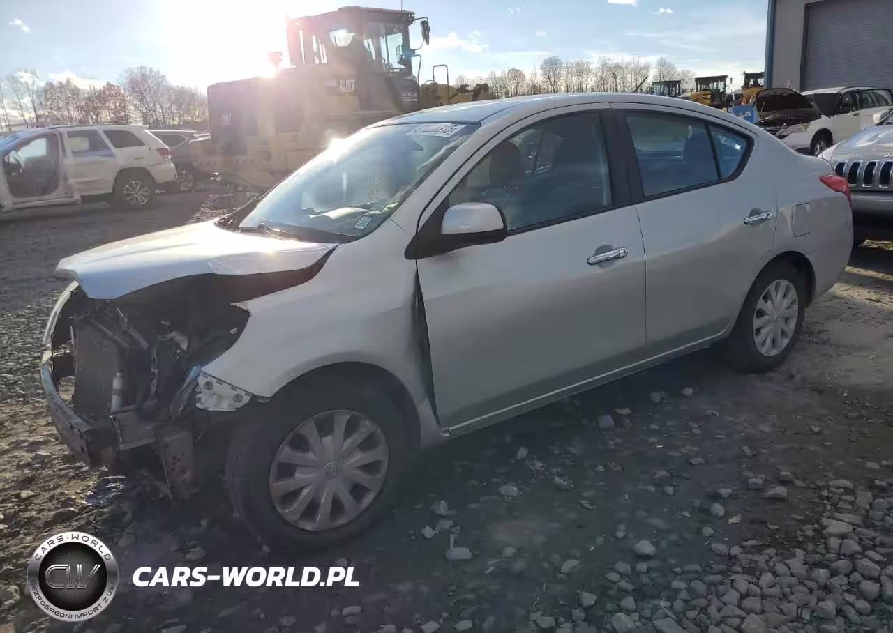 2012 Nissan Versa S