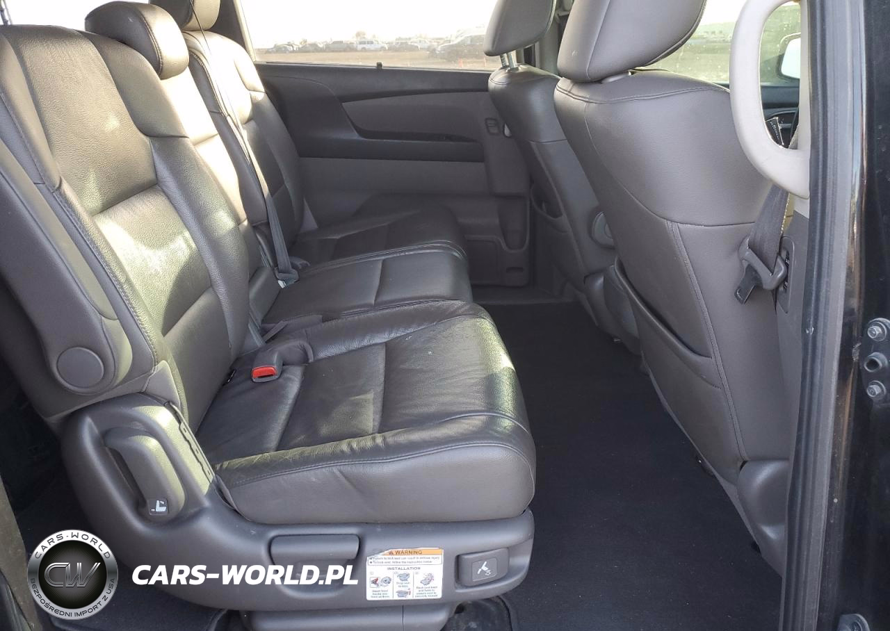 2011 Honda Odyssey Touring VIN:5FNRL5H99BB091532 - 11