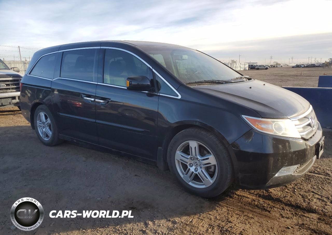 2011 Honda Odyssey Touring VIN:5FNRL5H99BB091532 - 4