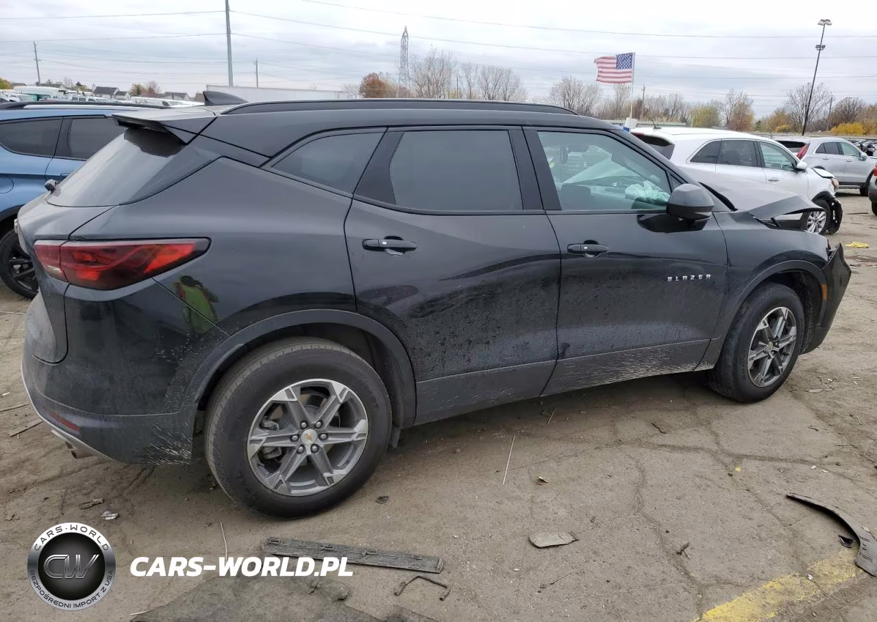2024 Chevrolet Blazer 2Lt VIN:3GNKBCR49RS162717 - 3