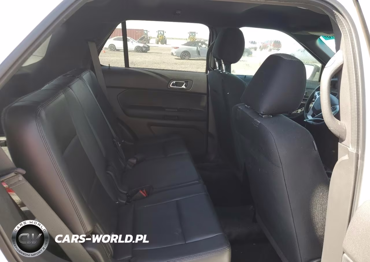 2015 Ford Explorer Police Interceptor VIN:1FM5K8AR4FGA28584 - 11