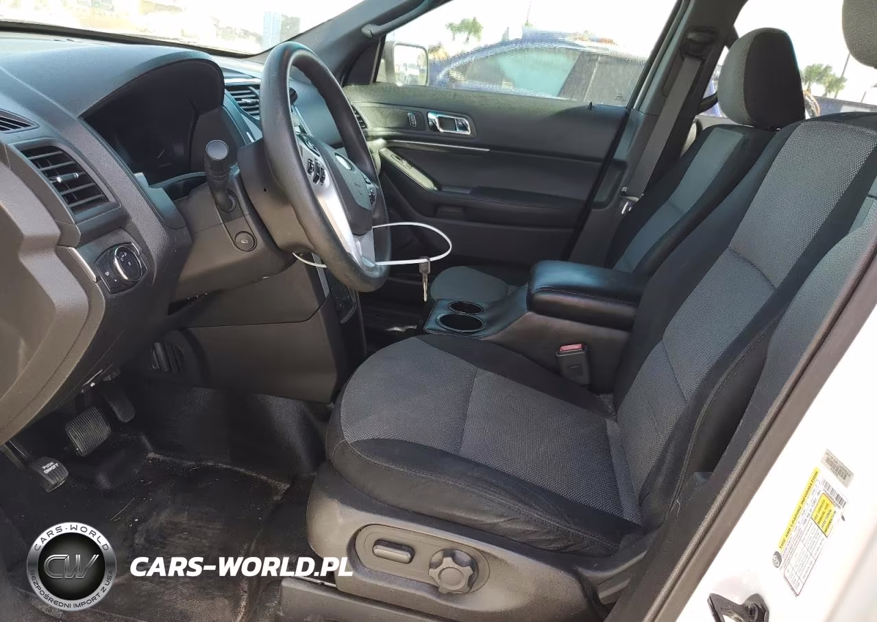 2015 Ford Explorer Police Interceptor VIN:1FM5K8AR4FGA28584 - 7