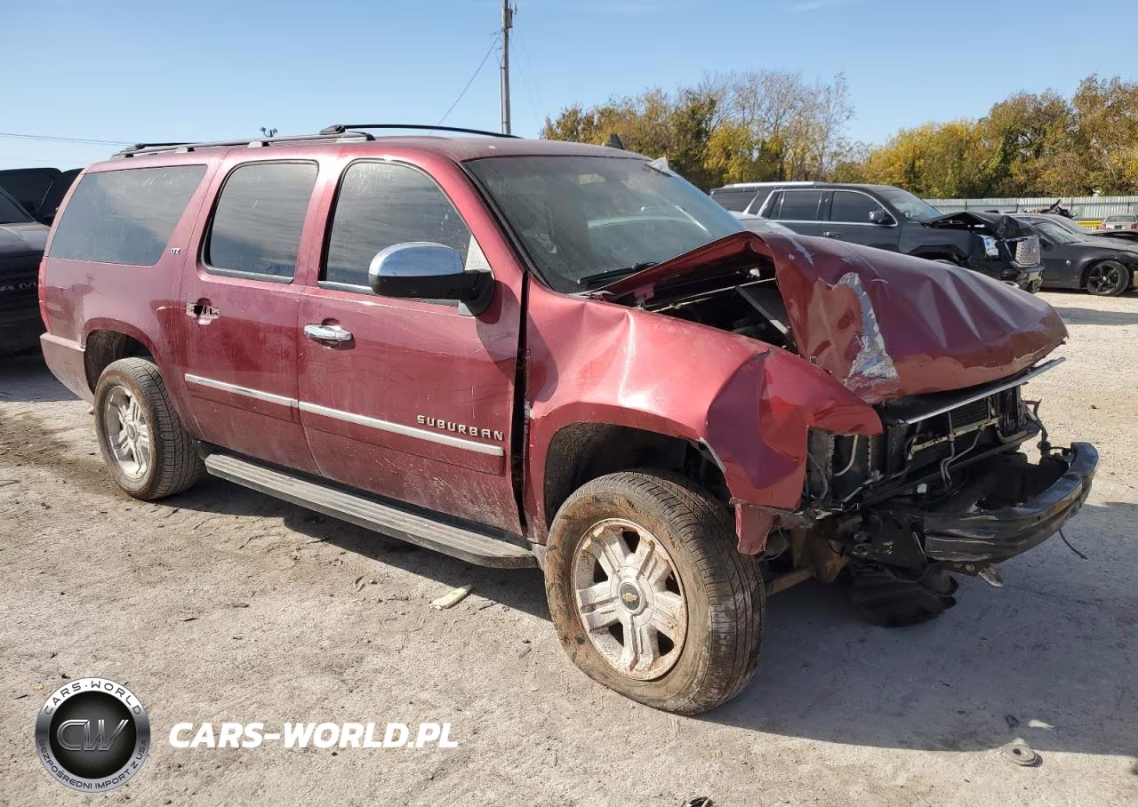 2011 Chevrolet Suburban K1500 Ltz VIN:1GNSKKE35BR120478 - 4