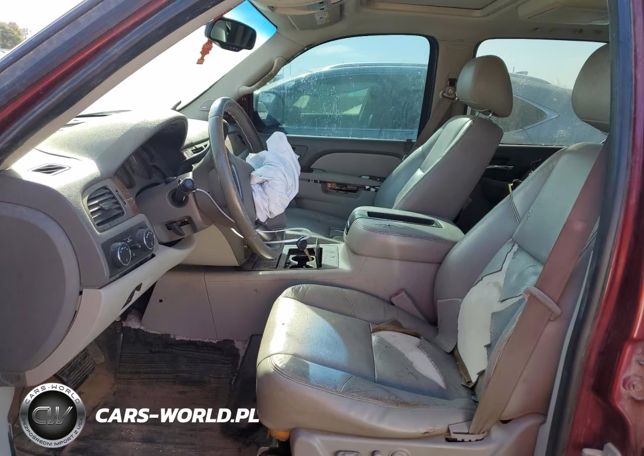 2011 Chevrolet Suburban K1500 Ltz VIN:1GNSKKE35BR120478 - 7
