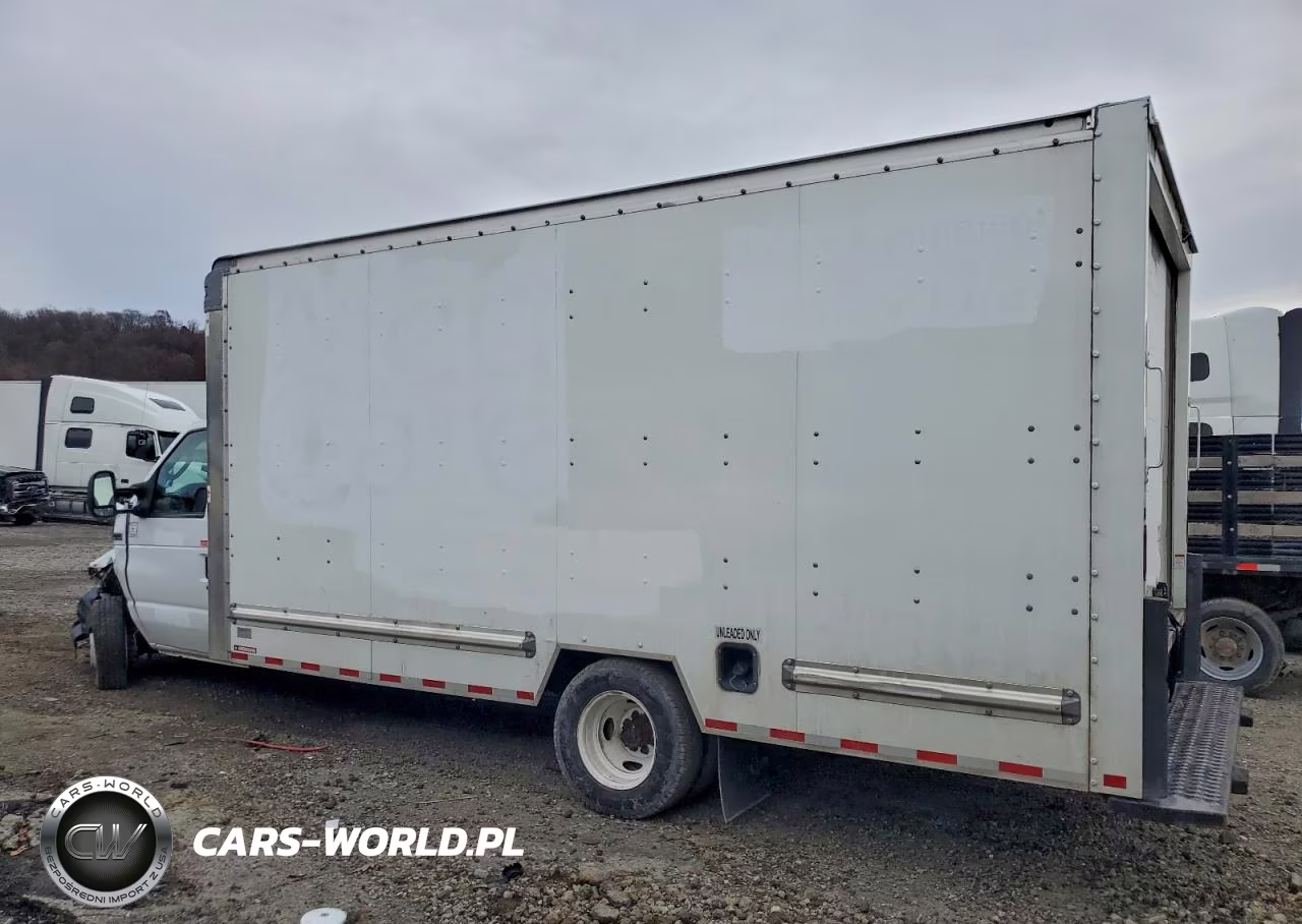 2024 Ford Econoline Box Truck VIN:1FDWE3FN0RDD28472 - 2