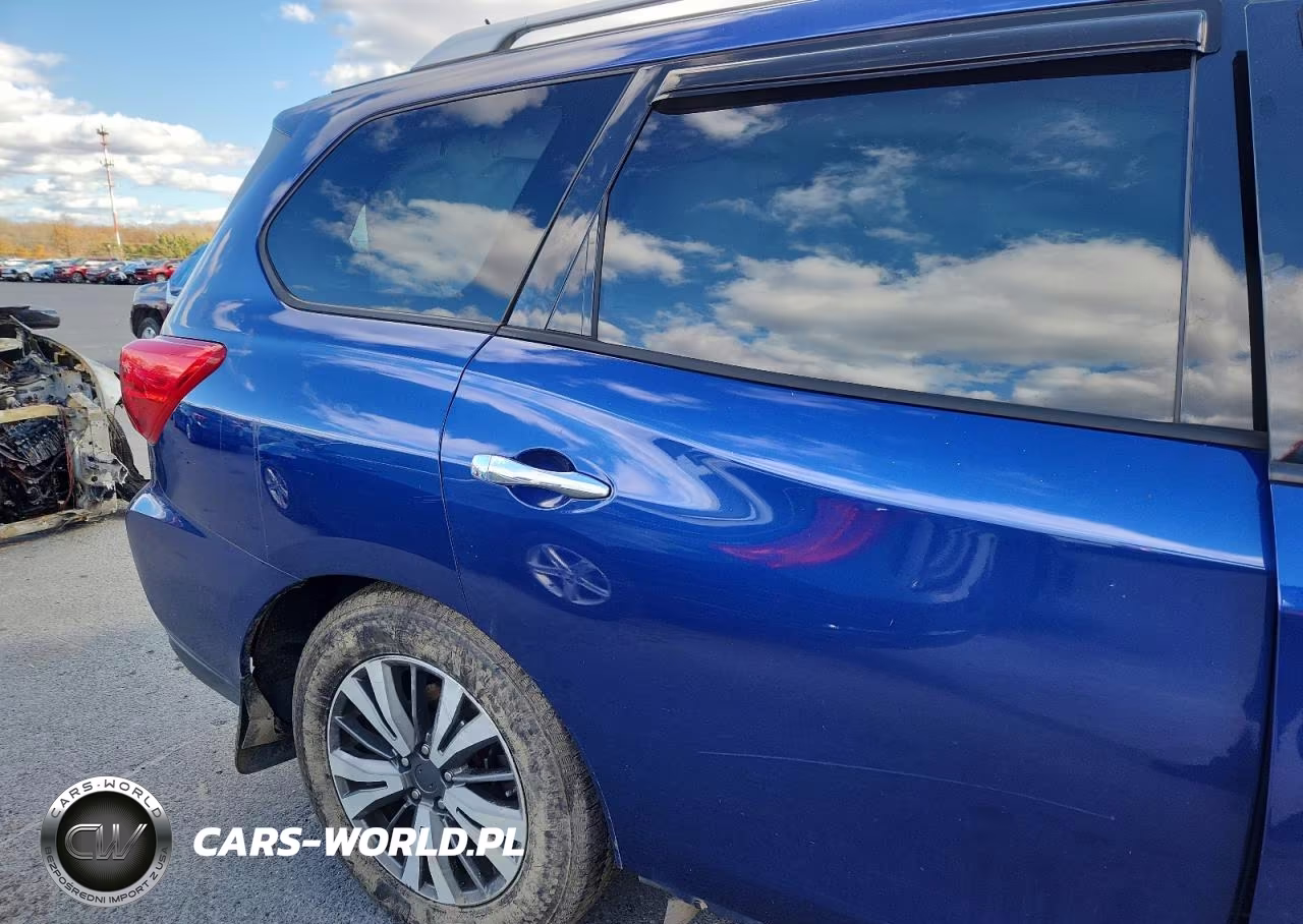 2017 Nissan Pathfinder S VIN:5N1DR2MMXHC912222 - 11