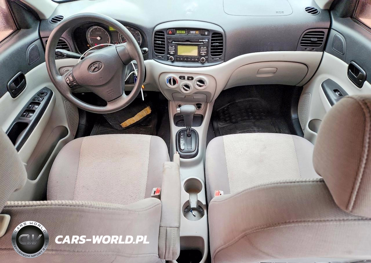 2009 Hyundai Accent Gls VIN:KMHCN46C49U328479 - 8