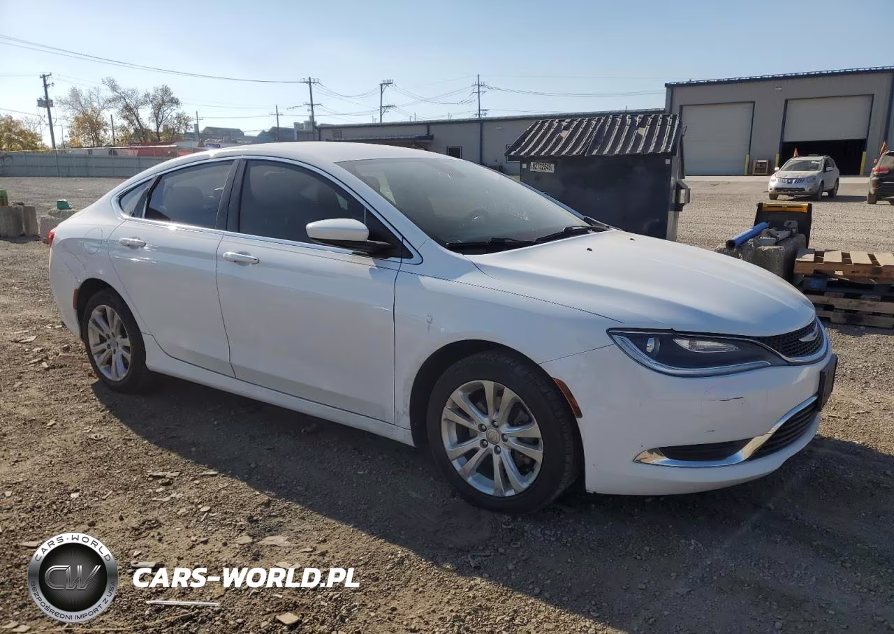 2016 Chrysler 200 Limited VIN:1C3CCCAB0GN179860 - 4