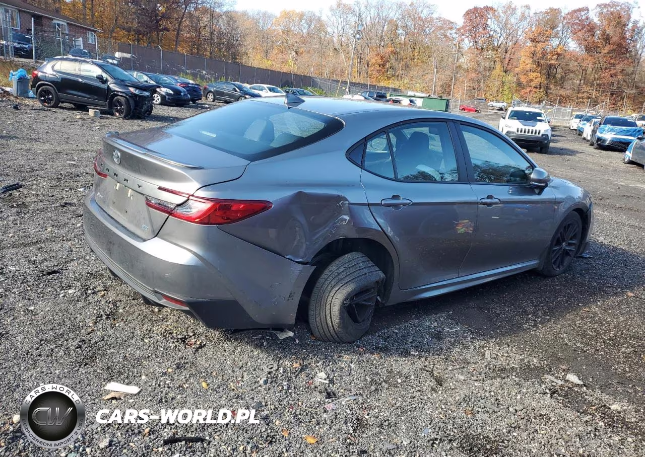 2025 Toyota Camry Xse VIN:4T1DAACK2SU599038 - 3