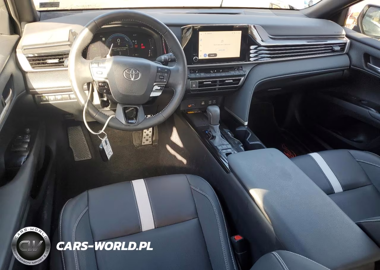 2025 Toyota Camry Xse VIN:4T1DAACK2SU599038 - 8
