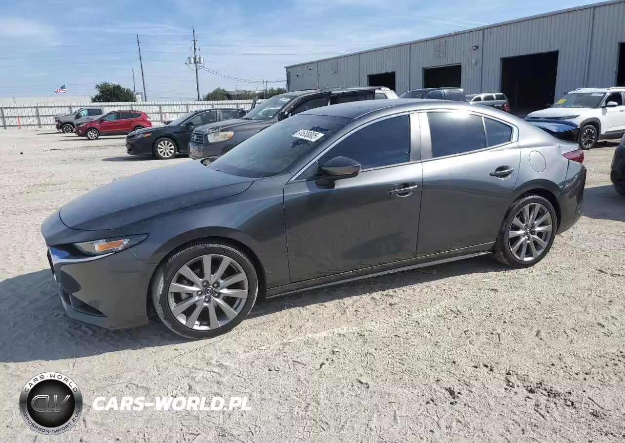 2022 Mazda 3 Preferred