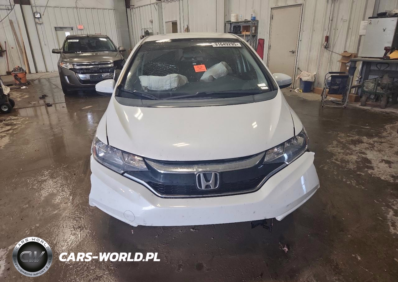 2019 Honda Fit Sport VIN:3HGGK5H66KM723173 - 5