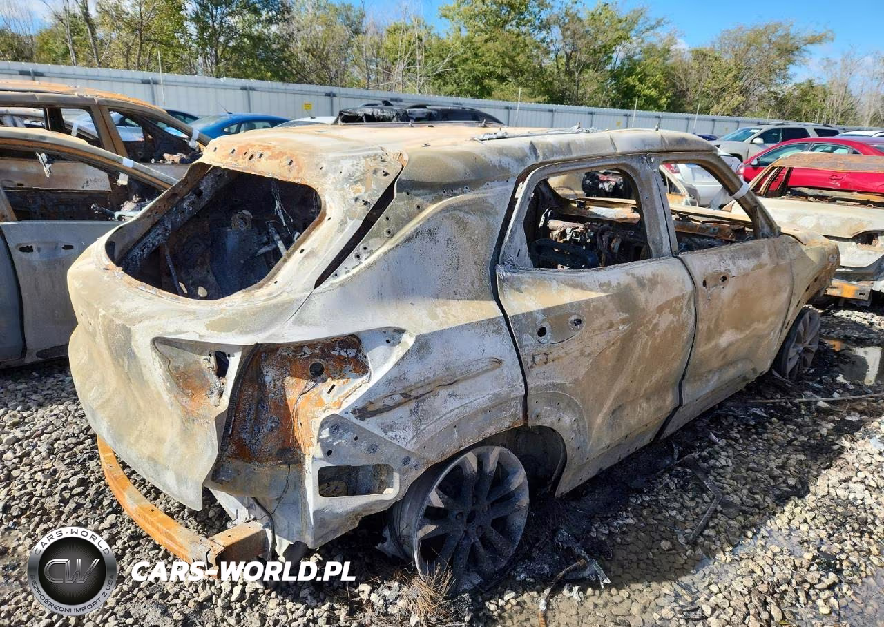 2023 Chevrolet Trailblazer Lt VIN:KL79MPS22PB193654 - 3