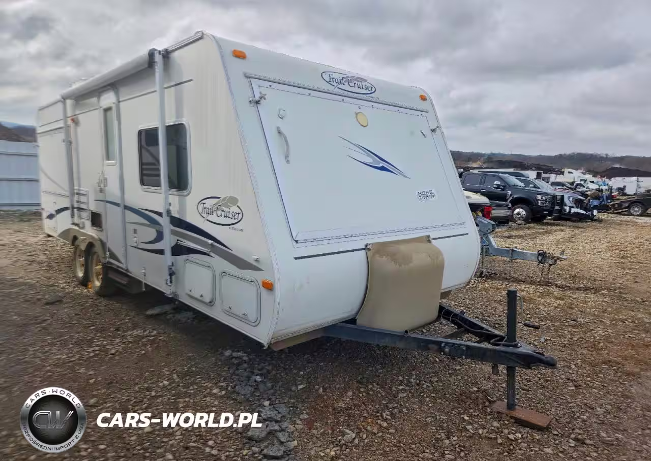 2005 Tria L-Lite By R-Vision