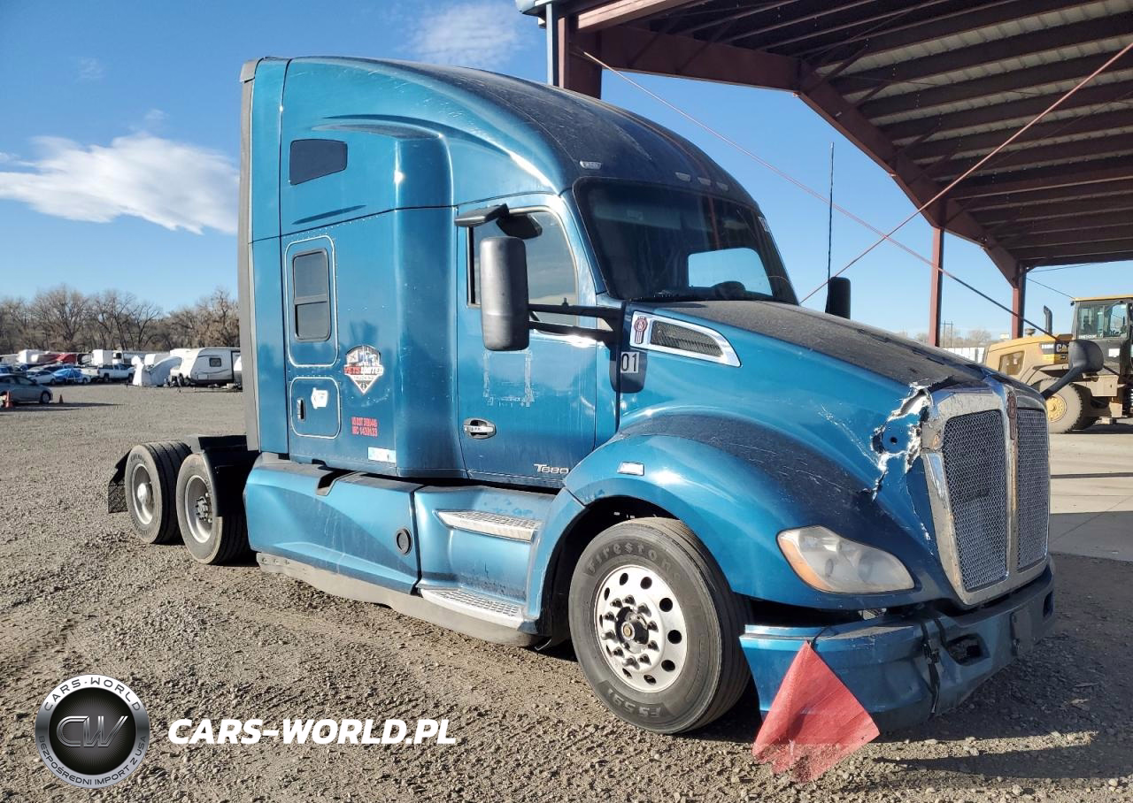 2020 Kenworth T680 Semi Truck