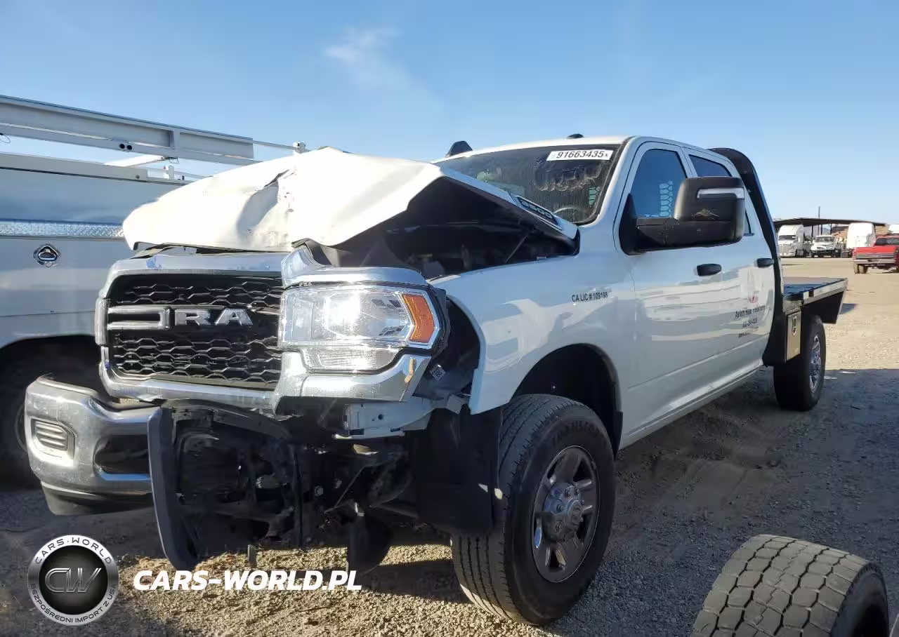2023 Ram 3500 Flatbed Truck