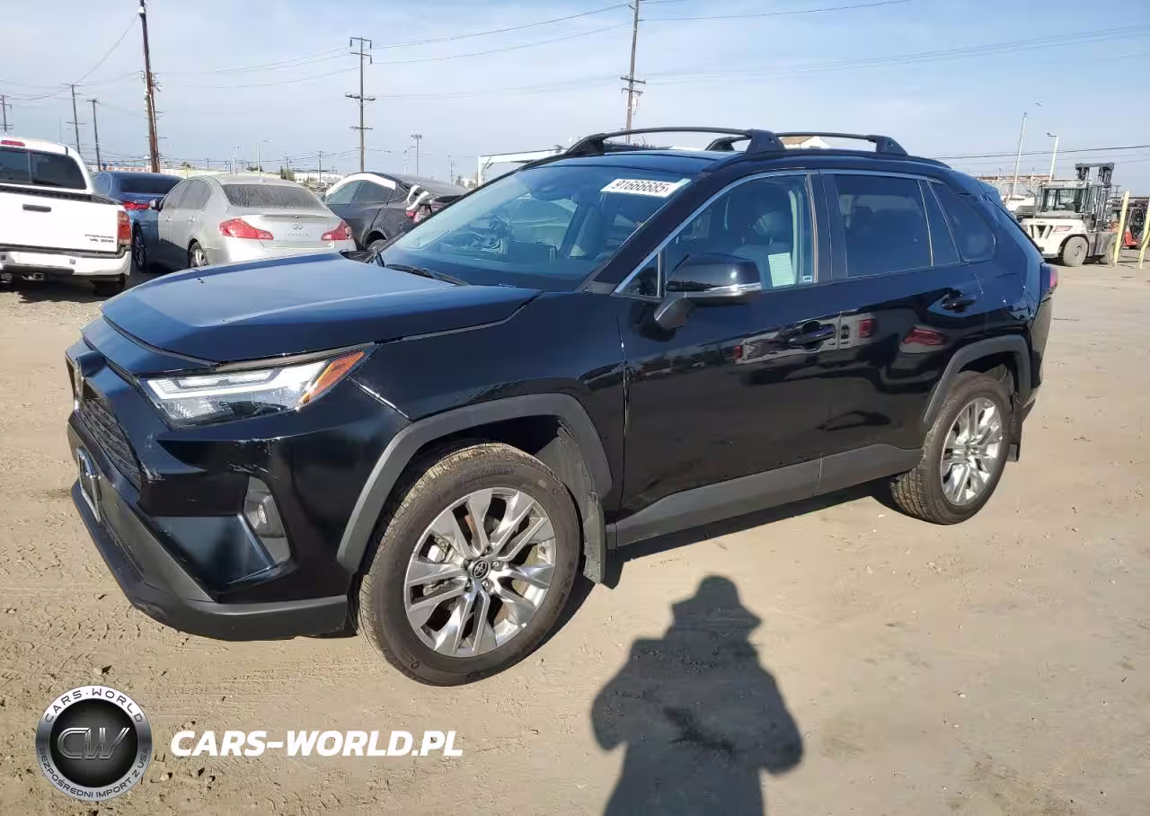 2024 Toyota Rav4 Xle Premium