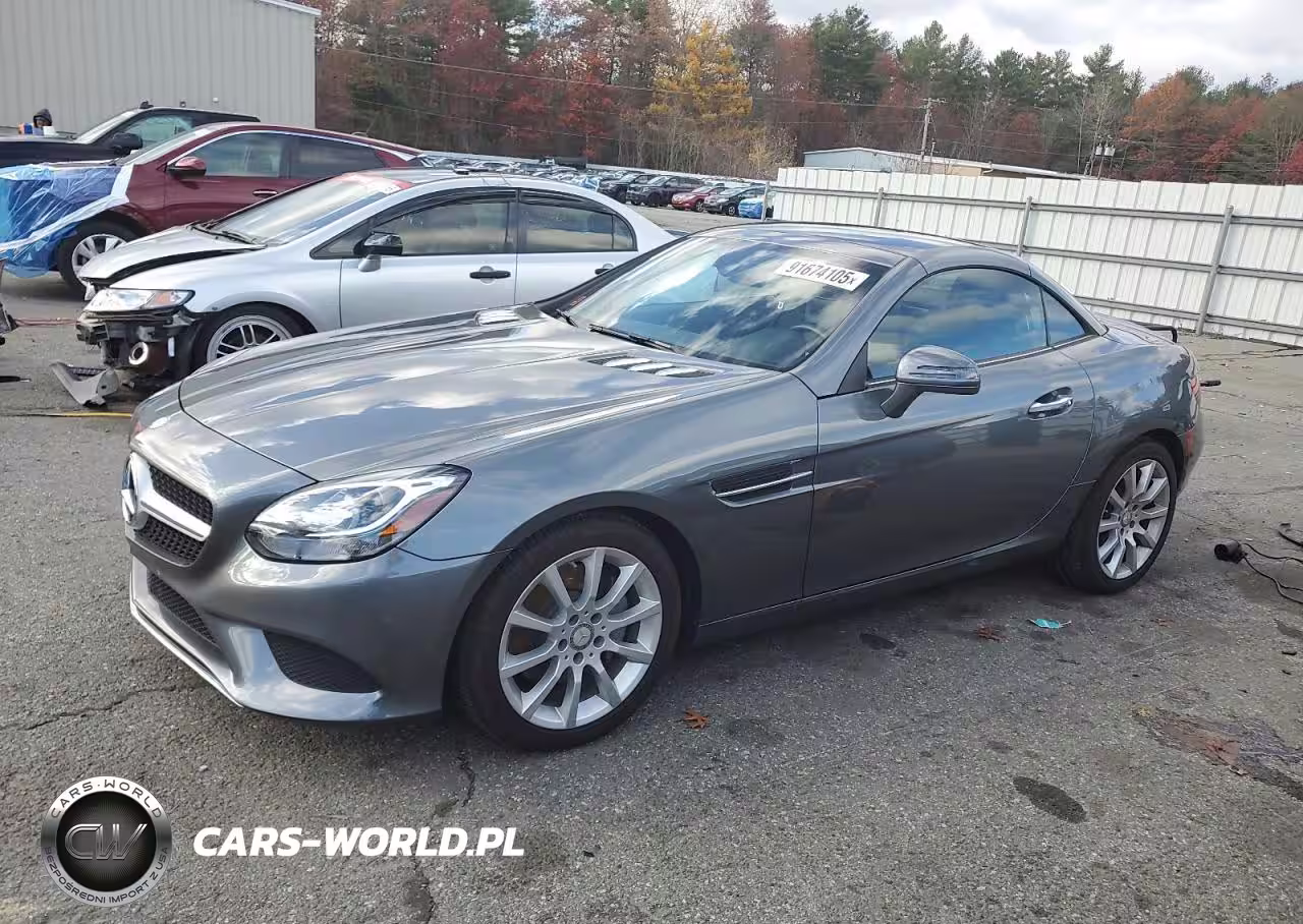 2017 Mercedes-Benz Slc 300