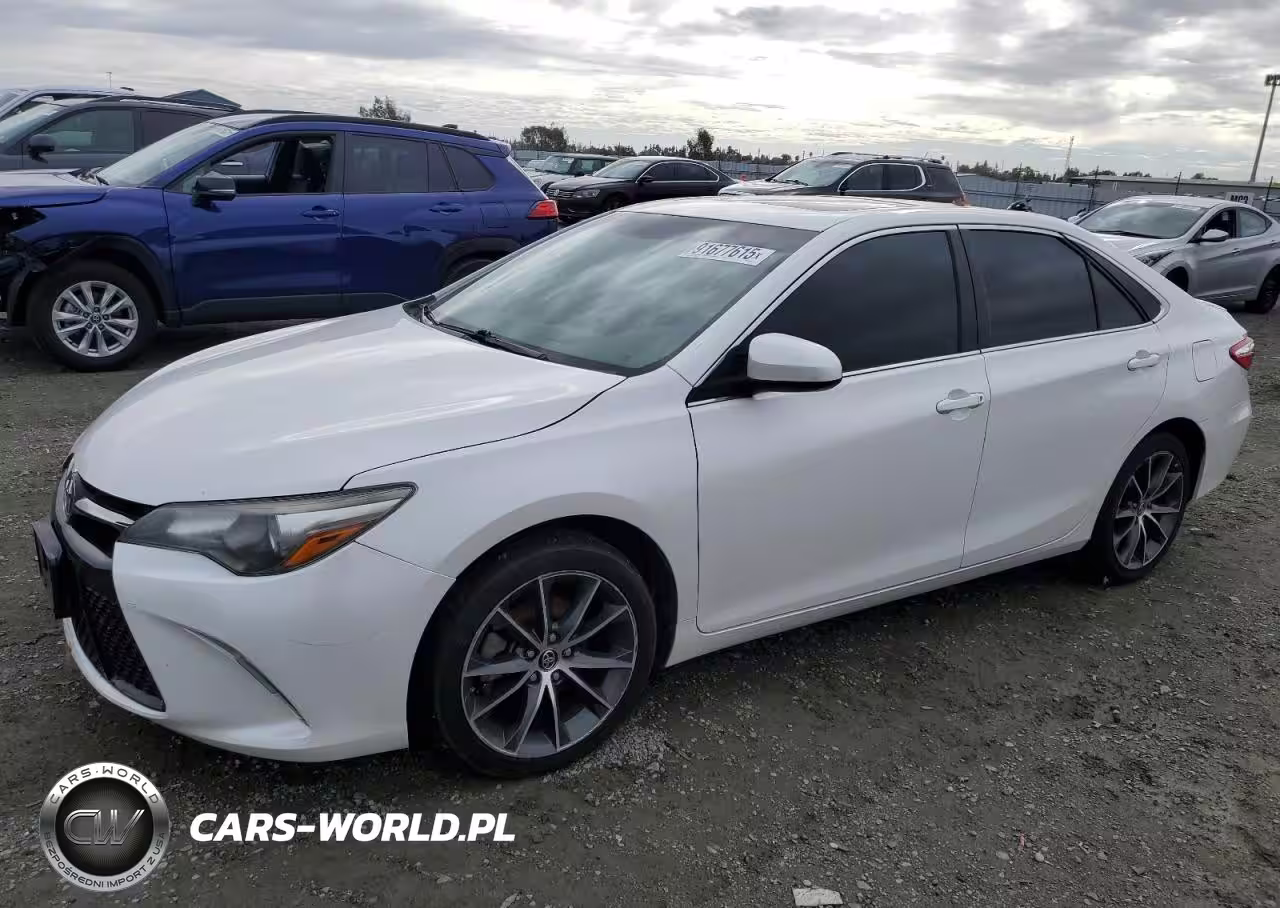 2015 Toyota Camry Le