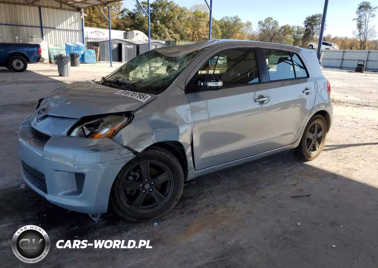 2013 Toyota Scion Xd