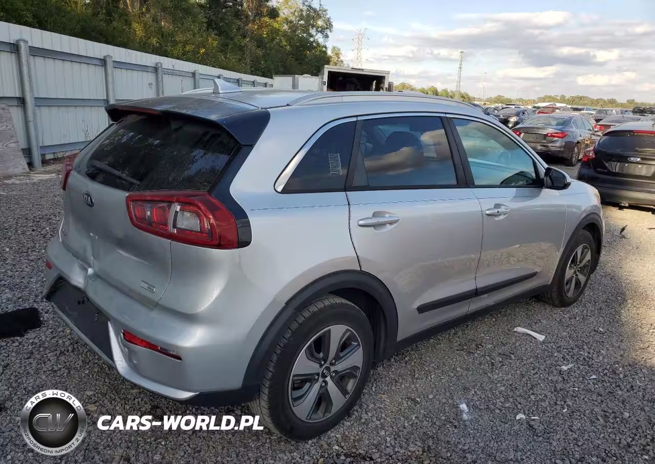 2017 Kia Niro Fe VIN:KNDCB3LC7H5084007 - 3