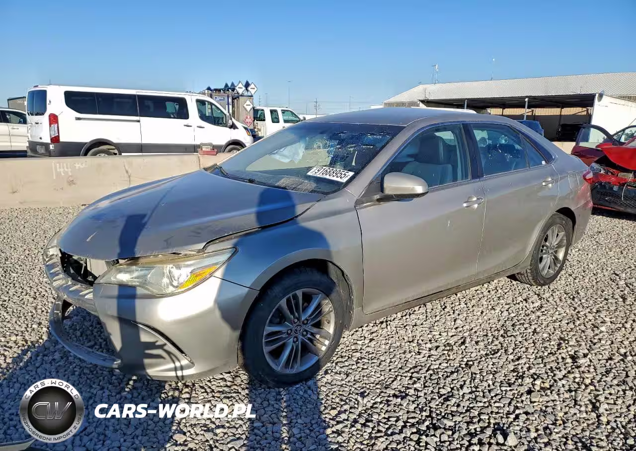 2016 Toyota Camry Le
