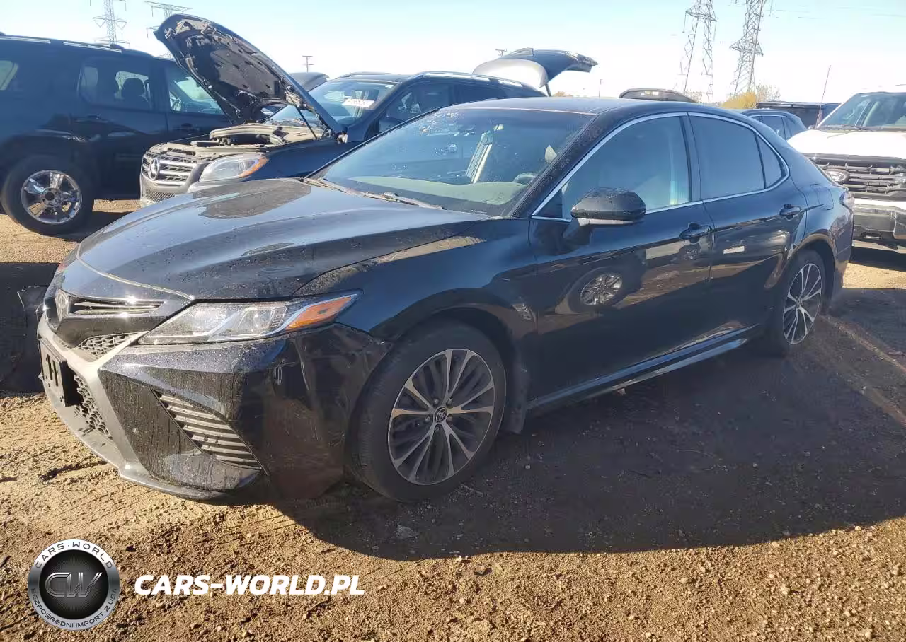 2020 Toyota Camry Se