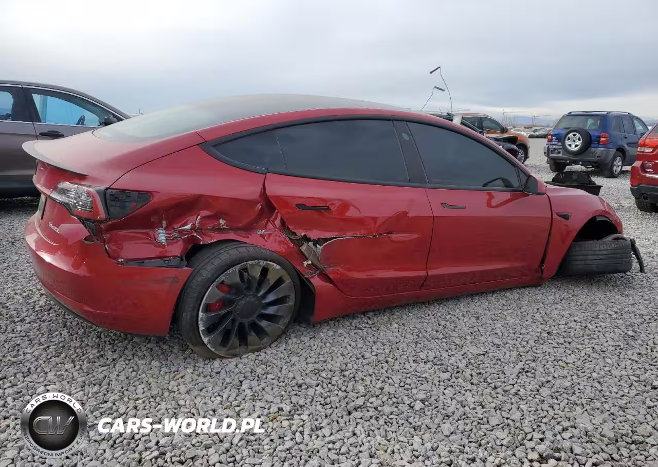 2023 Tesla Model 3 VIN:5YJ3E1EC6PF712760 - 3