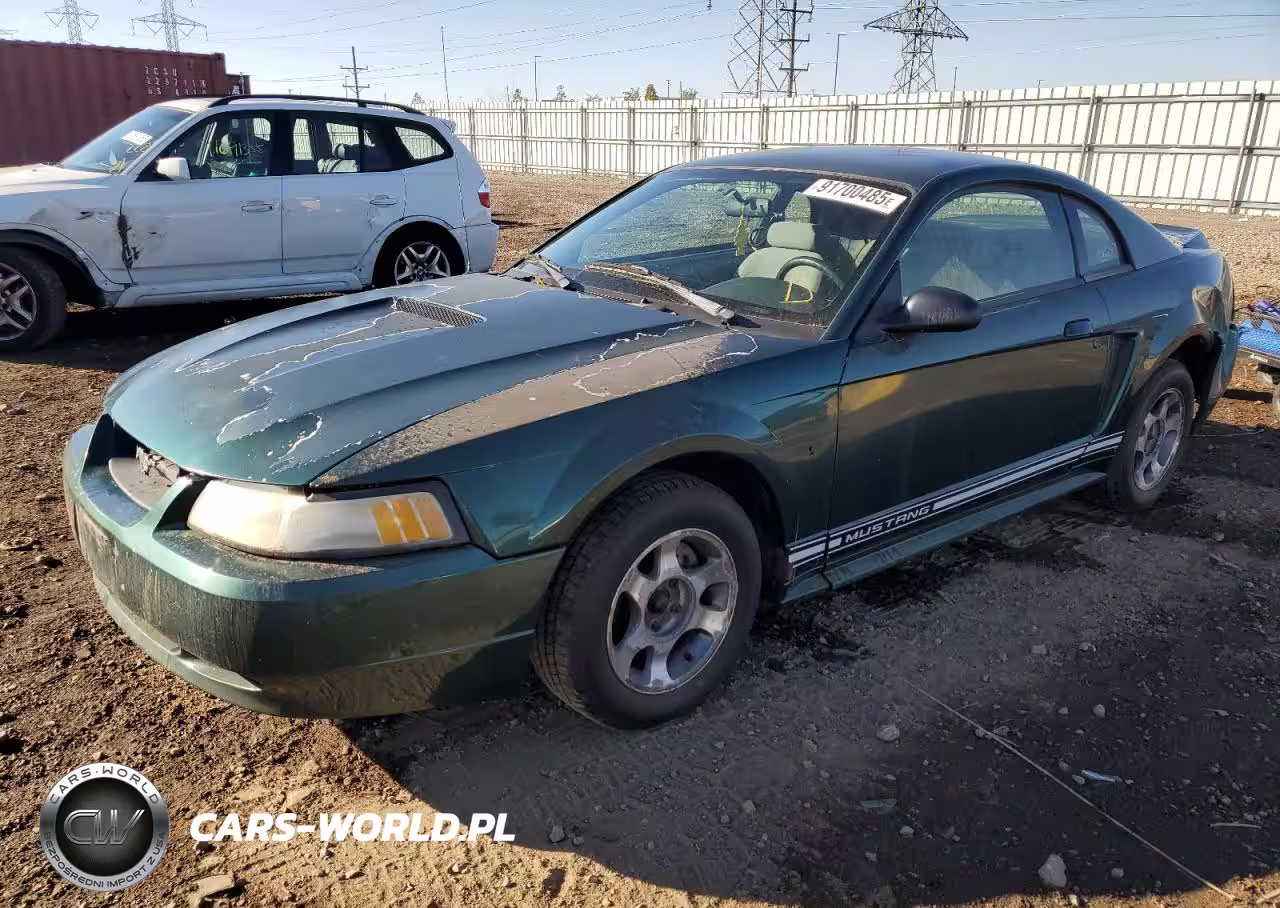 2000 Ford Mustang