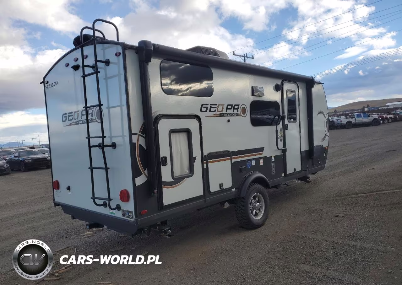 2025 Forest River Rockwood Camper VIN:5ZT2RSKC5S3037031 - 4
