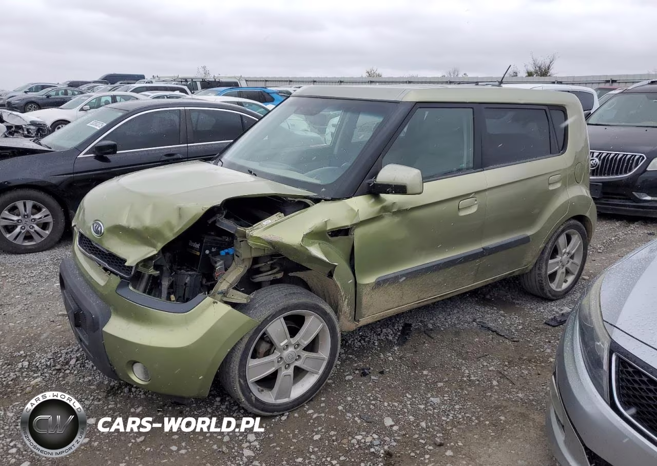 2010 Kia Soul +