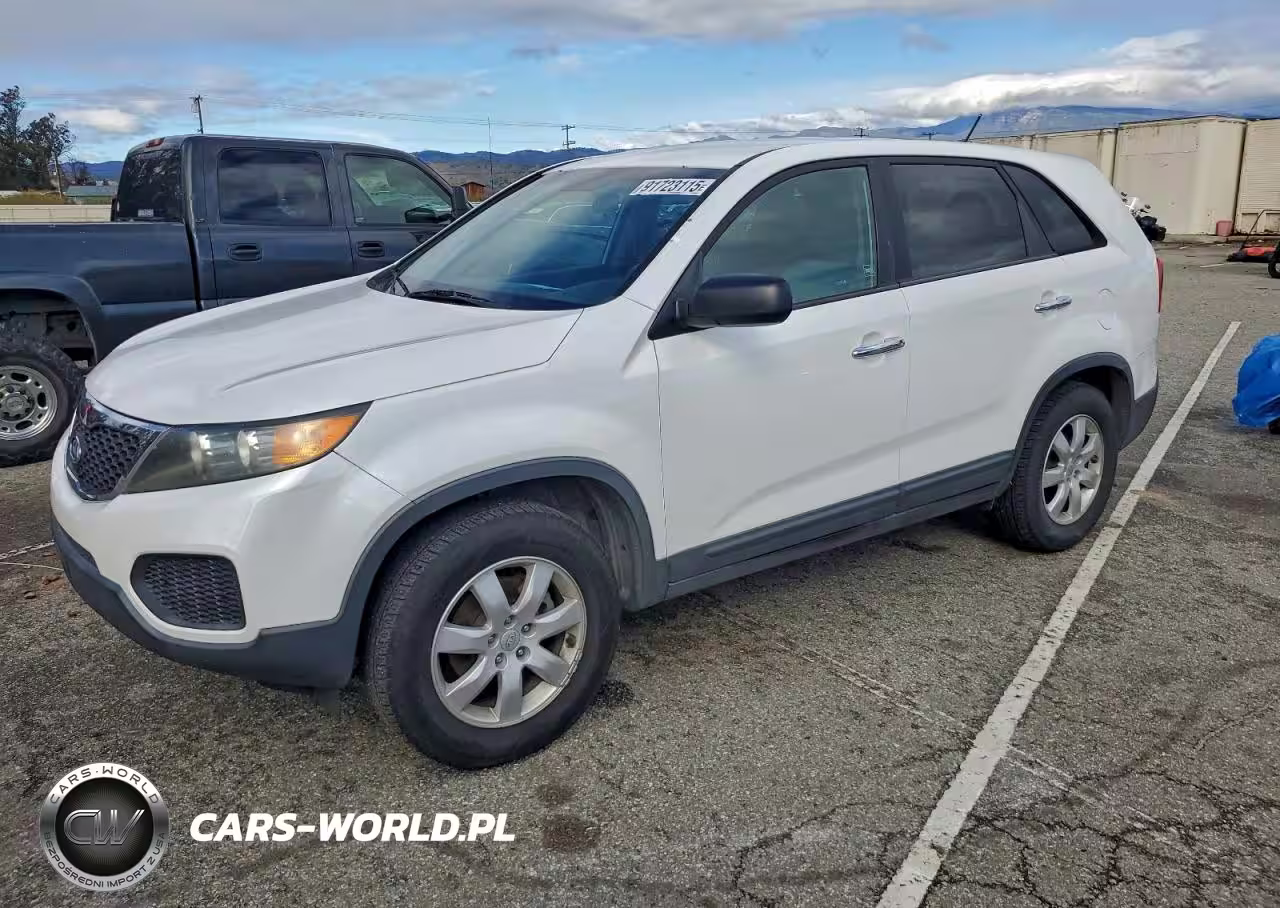 2011 Kia Sorento Base