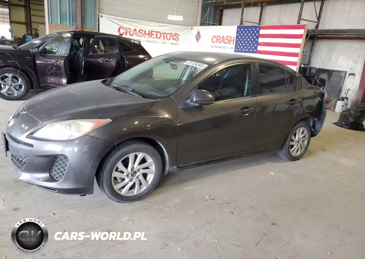2013 Mazda 3 I