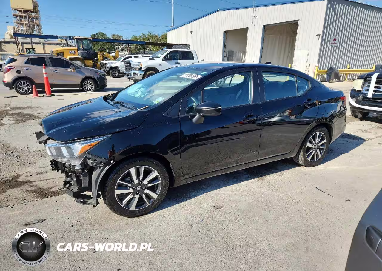 2021 Nissan Versa Sv