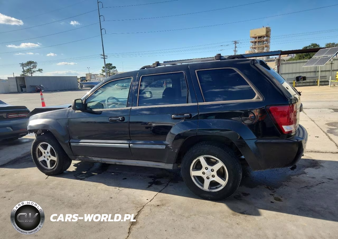 2007 Jeep Grand Cherokee Laredo VIN:1J8GR48K97C630067 - 2