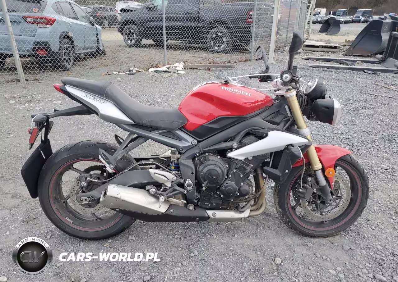 2016 Triumph Street Triple 675