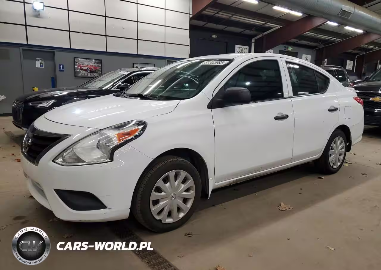2015 Nissan Versa S