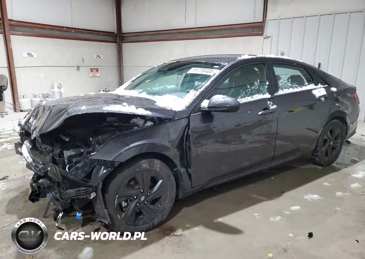 2022 Hyundai Elantra Sel