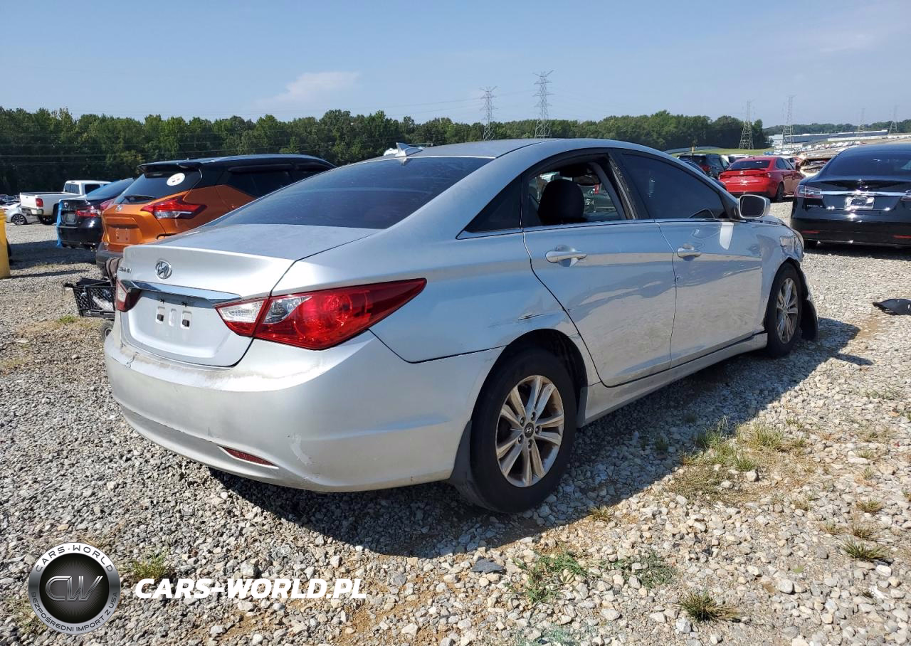 2012 Hyundai Sonata Gls VIN:5NPEB4AC9CH496102 - 3