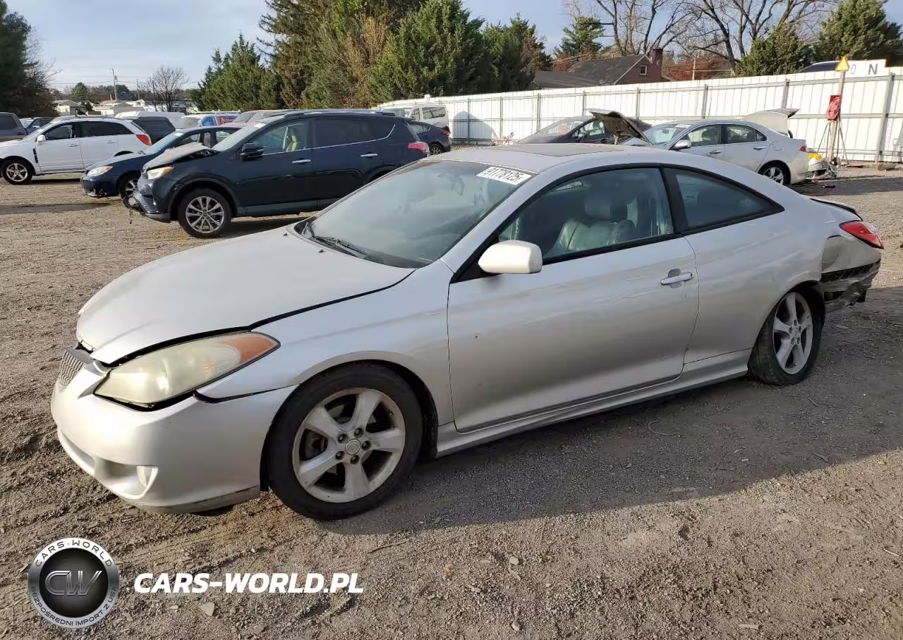 2005 Toyota Camry Solara Se