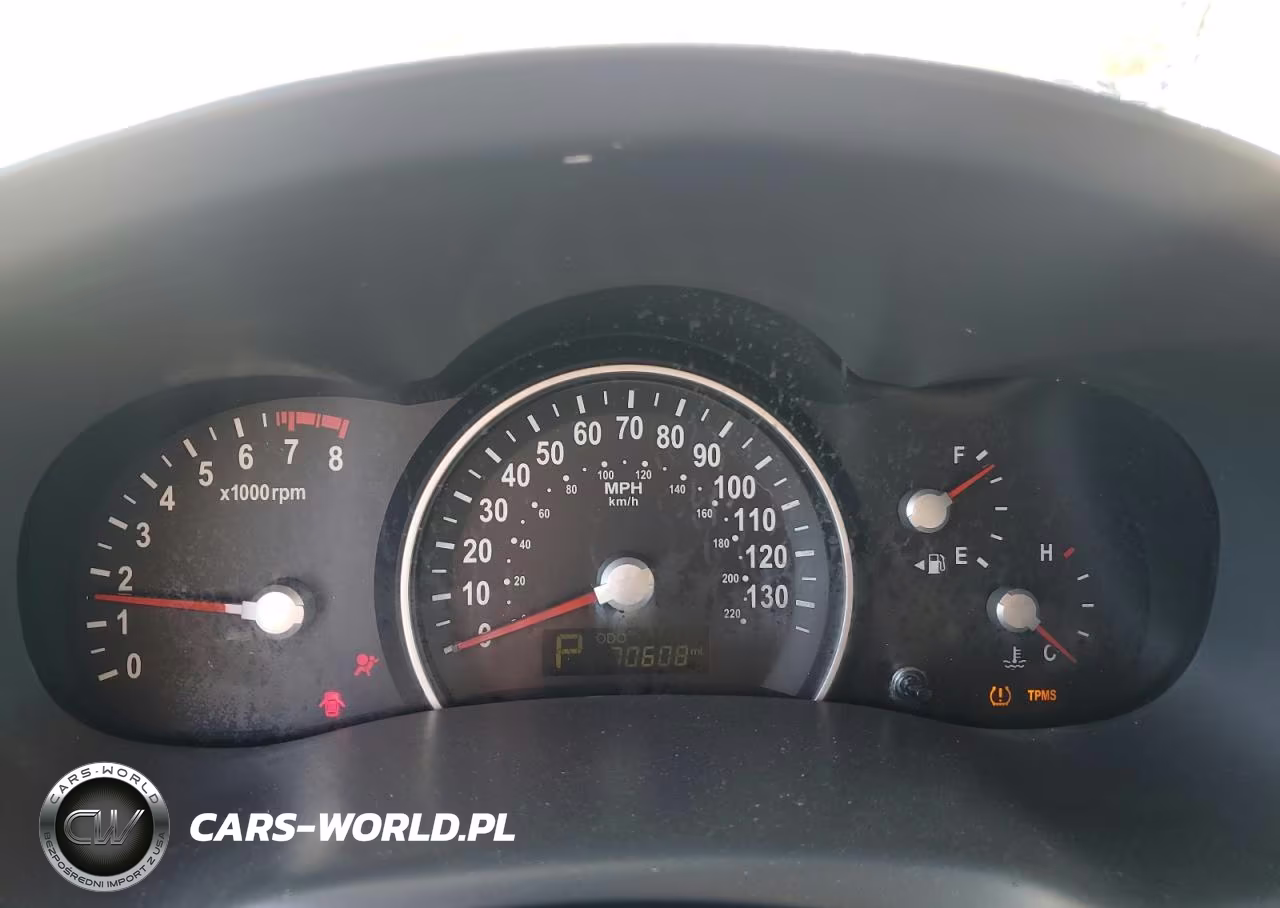 2011 Kia Sedona Lx VIN:KNDMG4C76B6369829 - 9