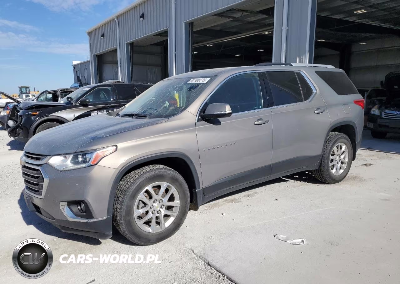 2018 Chevrolet Traverse Lt VIN:1GNEVGKW3JJ154108 - 1